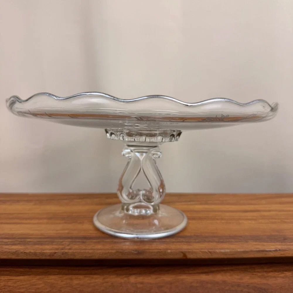 Cambridge Silver City Flanders Poppy Floral Cake Stand Scalloped Pedestal 10.5in
